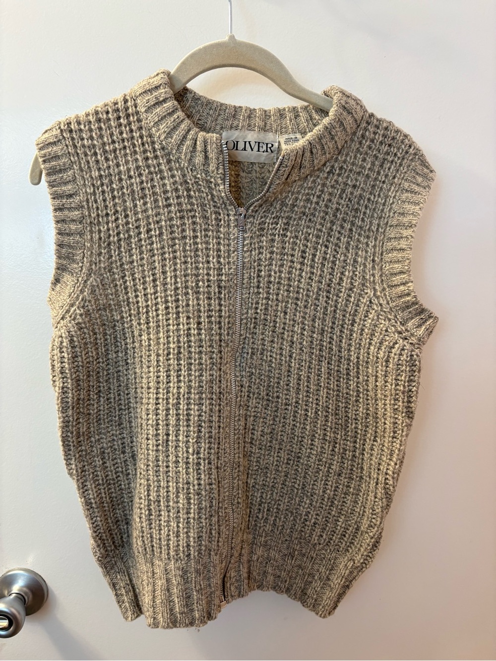 Oliver’s Vintage Men's Beige Zip-Up Knit Vest EUC PTP 19/Length 22